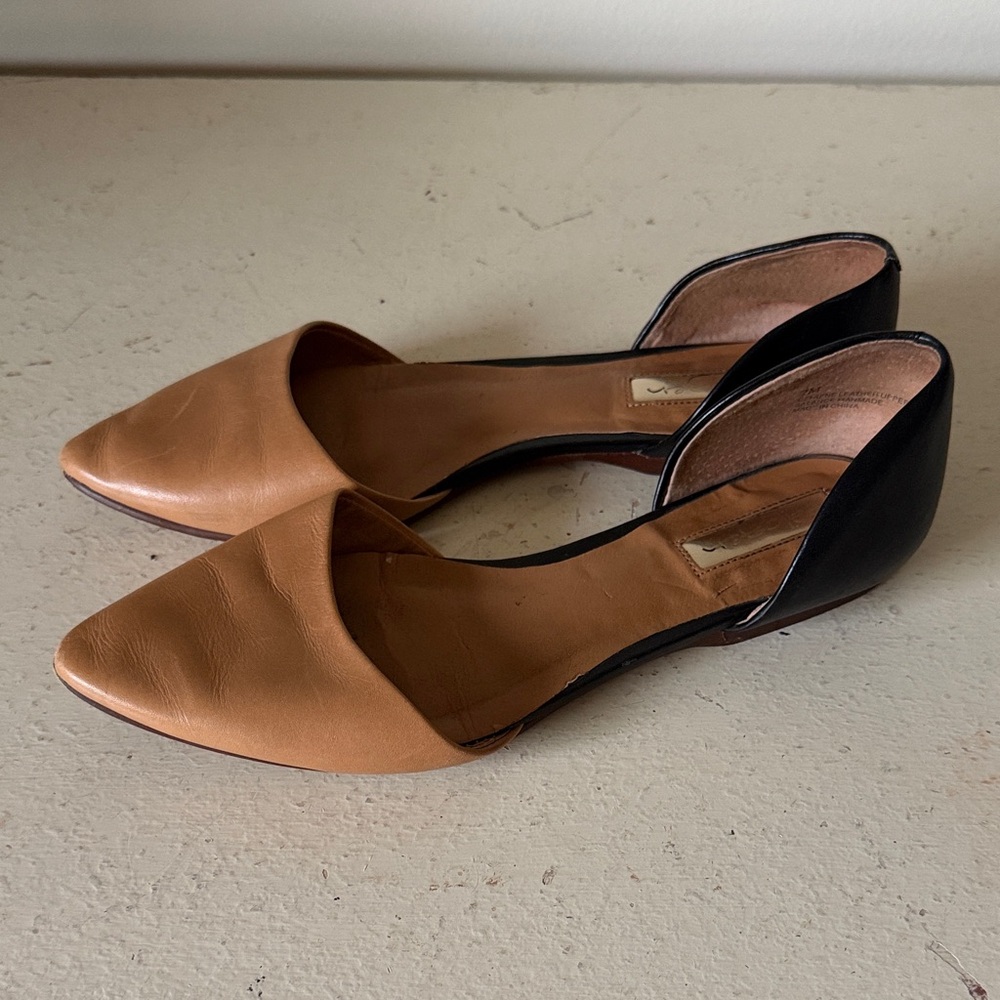 Two-Tone Tan and Black Pointed Toe D'Orsay Flats